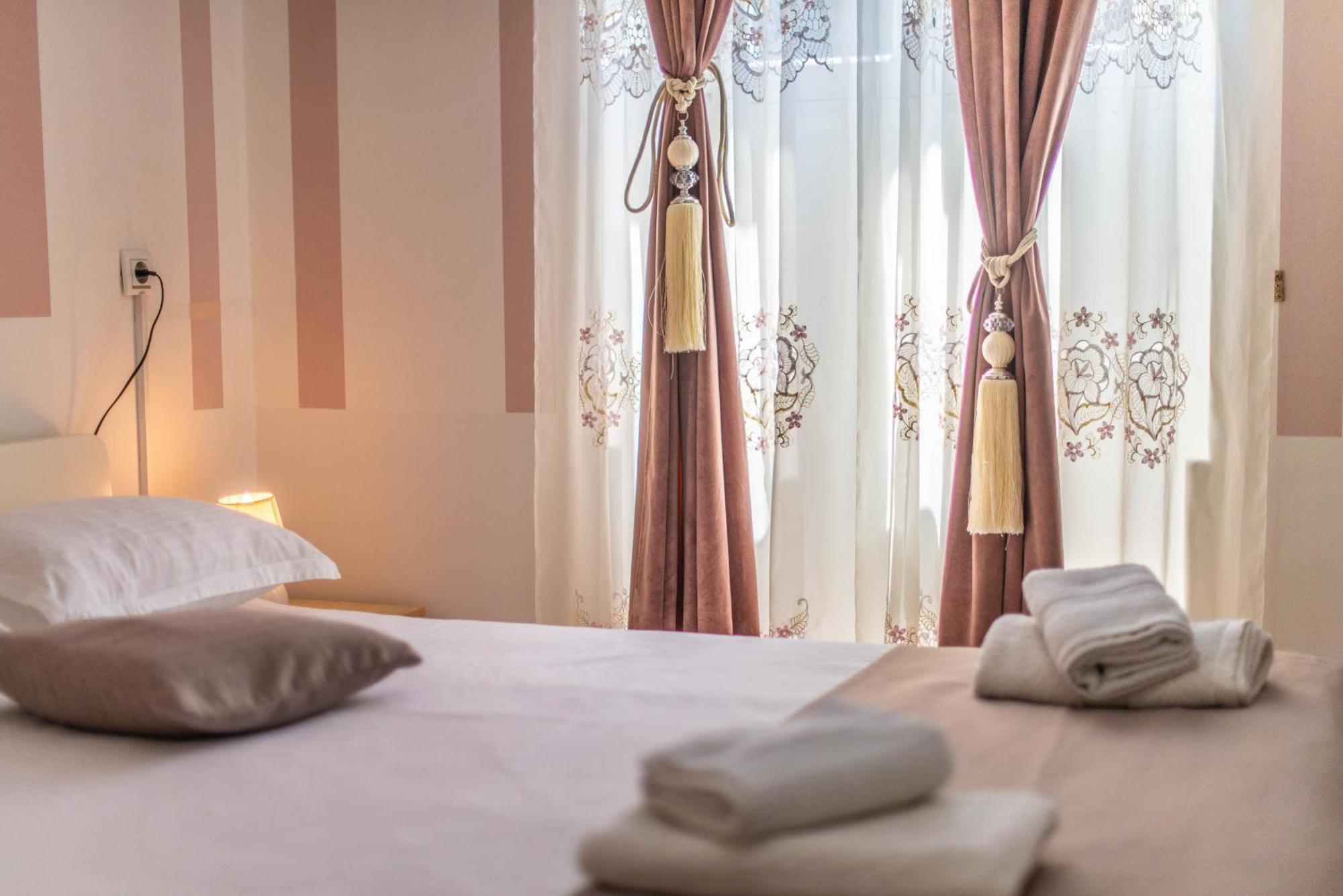 Giovanna Boutique Rooms & Pool Pula Eksteriør billede